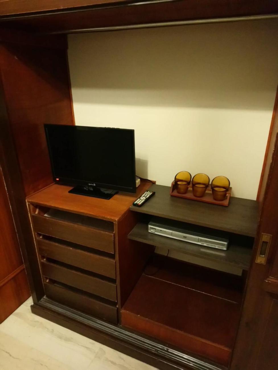 Petroupoli Apartments 雅典 外观 照片