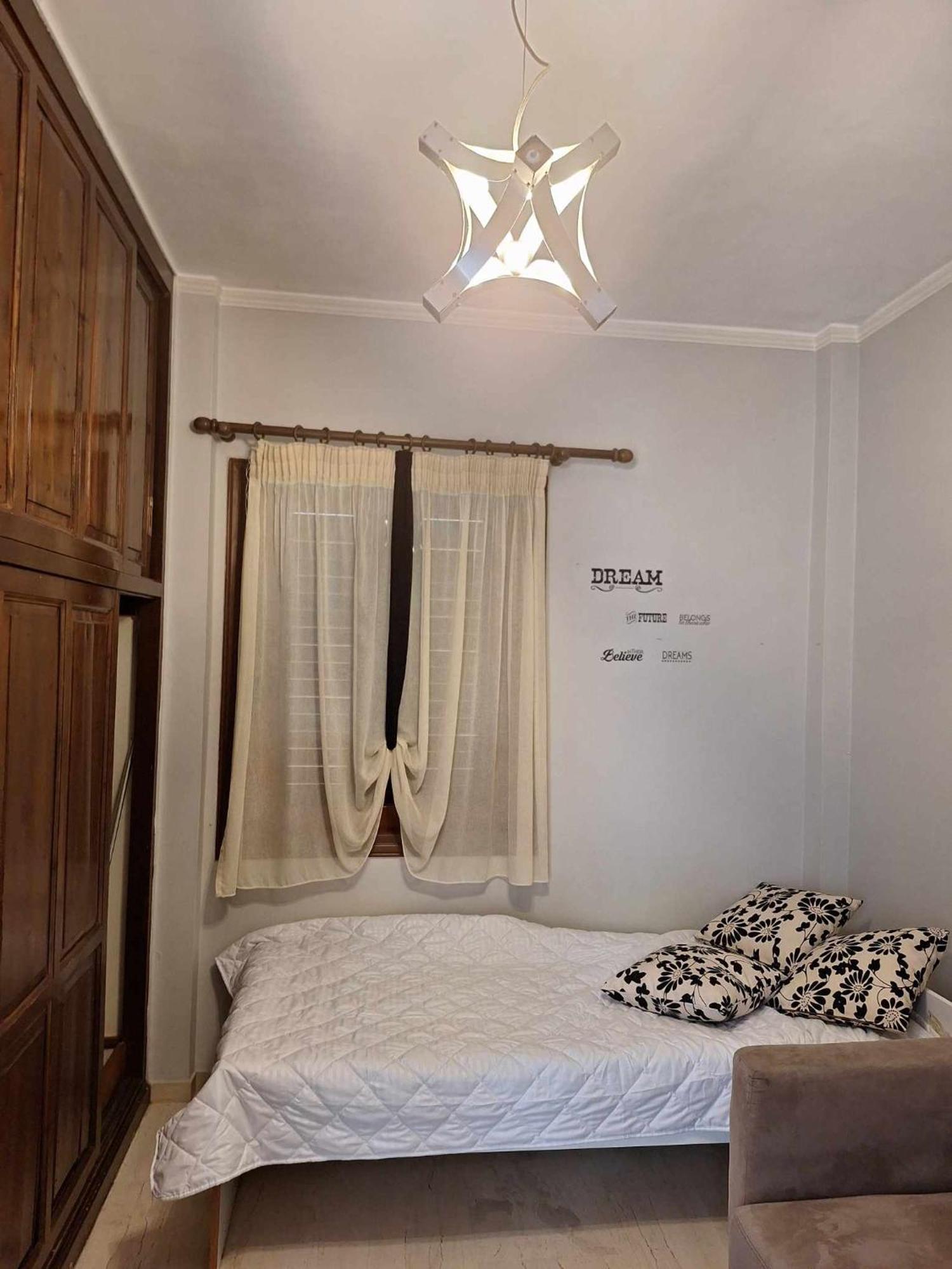 Petroupoli Apartments 雅典 外观 照片