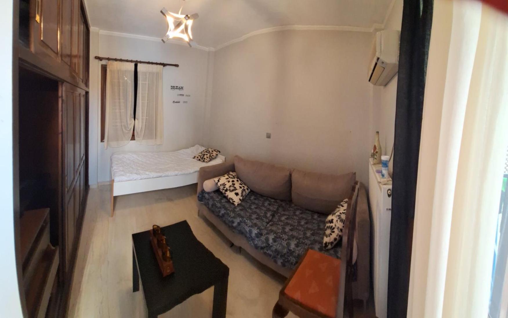Petroupoli Apartments 雅典 外观 照片